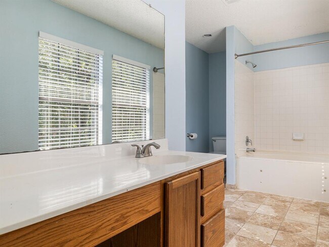 Building Photo - 3401 Settlement Dr