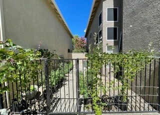 Foto del edificio - 1516 Palatia Dr