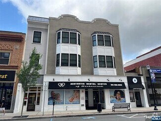 Building Photo - 161 S Main St