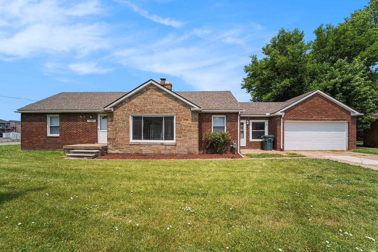 Foto principal - 1000 Goddard Rd