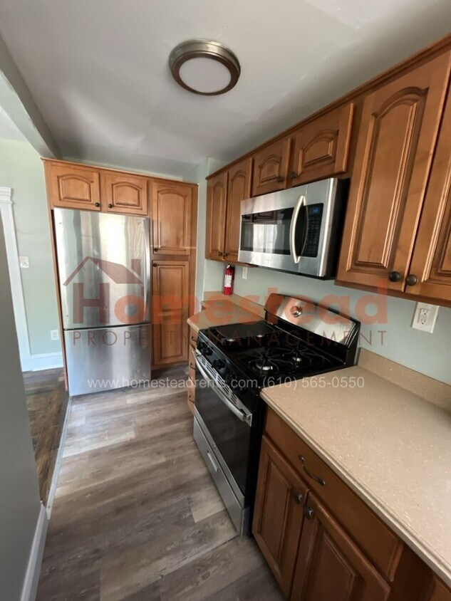 Primary Photo - 2 Bedroom Home in Upper Darby!
