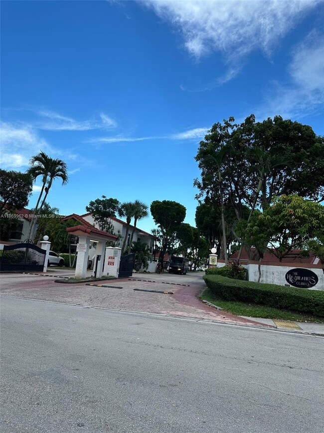 Building Photo - 7555 SW 153rd Pl