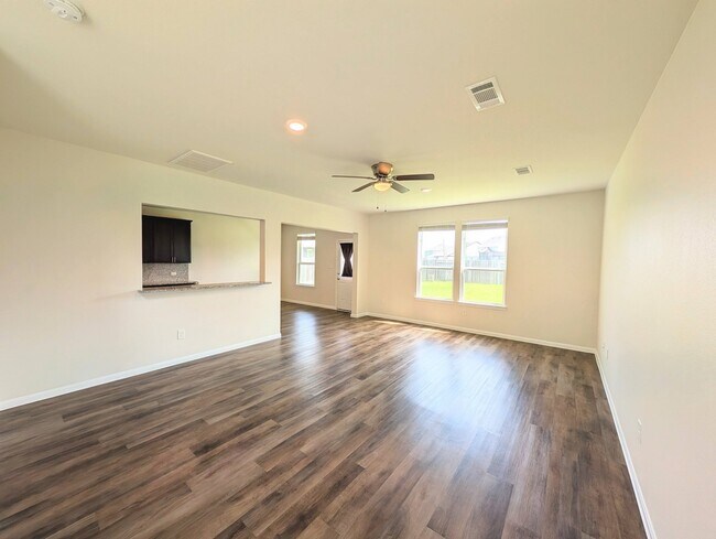 Foto del edificio - 17914 Grassy Prairie Dr