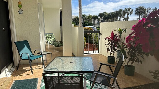 Foto del edificio - 3794 NE Ocean Blvd