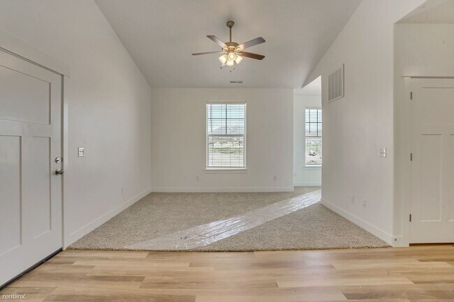 Foto del edificio - 3 br, 2 bath Condo - 1887 N 3410 W #K301