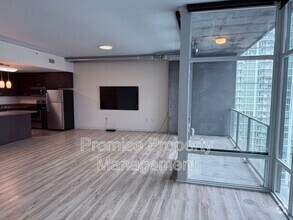 Building Photo - 1080 Park Blvd