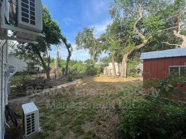 Foto del edificio - 806 N Union Ave