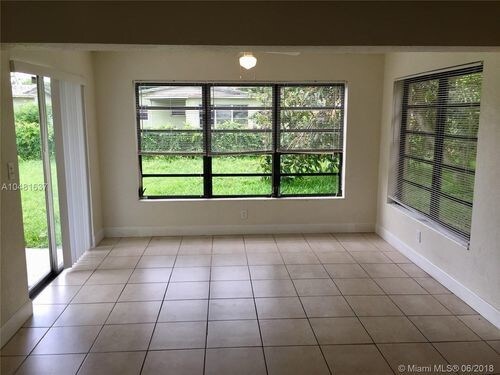 Foto del edificio - 901 NW 35th Ave