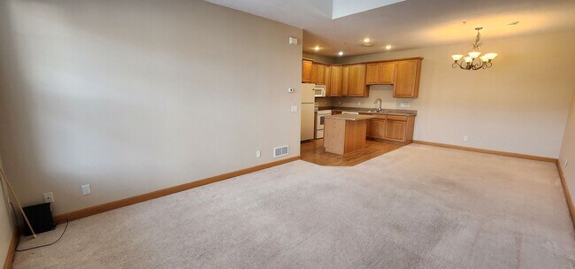 Foto del edificio - 2 Bed 2.5 Bath Townhome