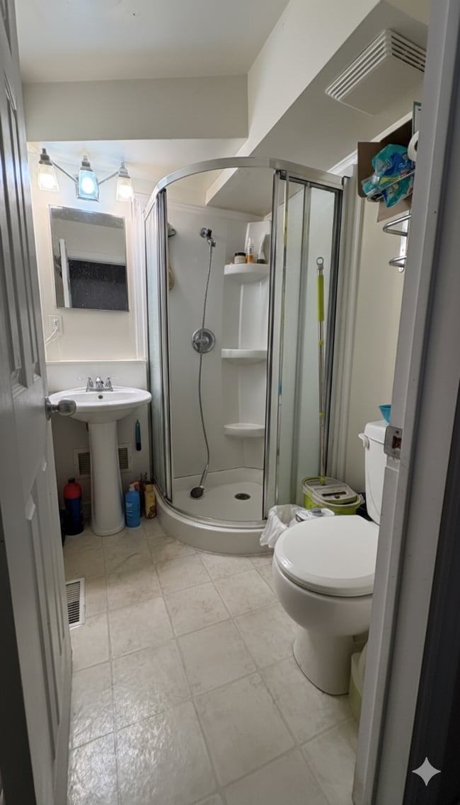 Photo du bâtiment - 37 Adeline St