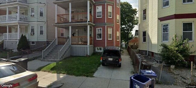 Building Photo - 7 Crowell St
