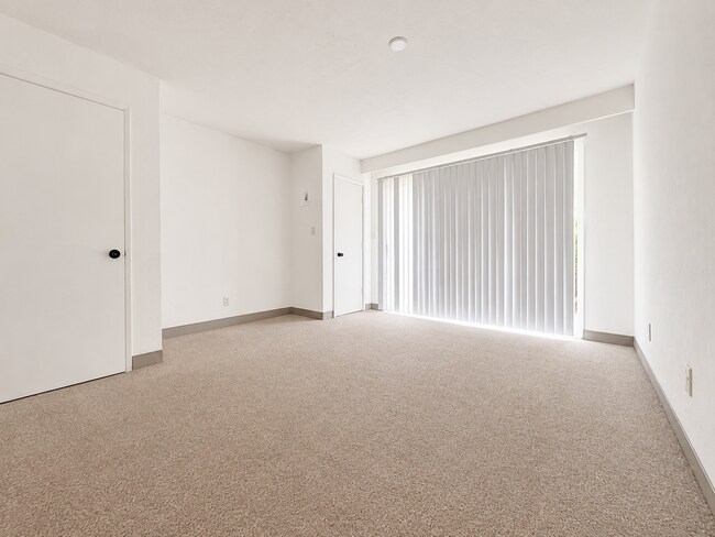 Foto del edificio - 921 Tennis Way