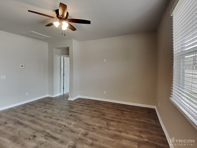 Foto del edificio - 4074 Beach Wy