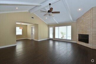 Building Photo - 2410 Del Norte St