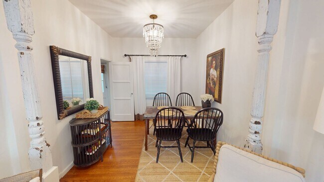 Foto del edificio - Furnished Vacation Rental Available Long or Short Term