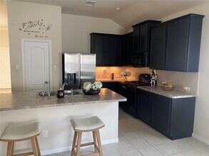 Building Photo - 22810 Highland Bluff Ln