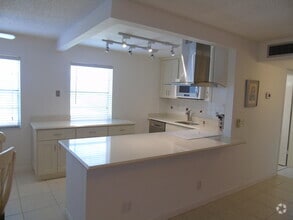 Building Photo - 219 Normandy Ln