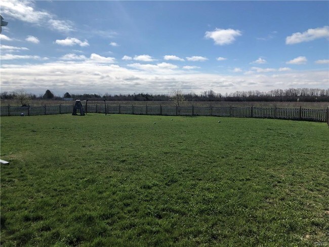 Foto del edificio - 204 Funny Cide Dr