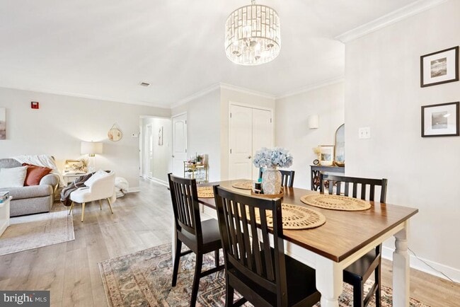 Building Photo - 1227 Gemini Dr