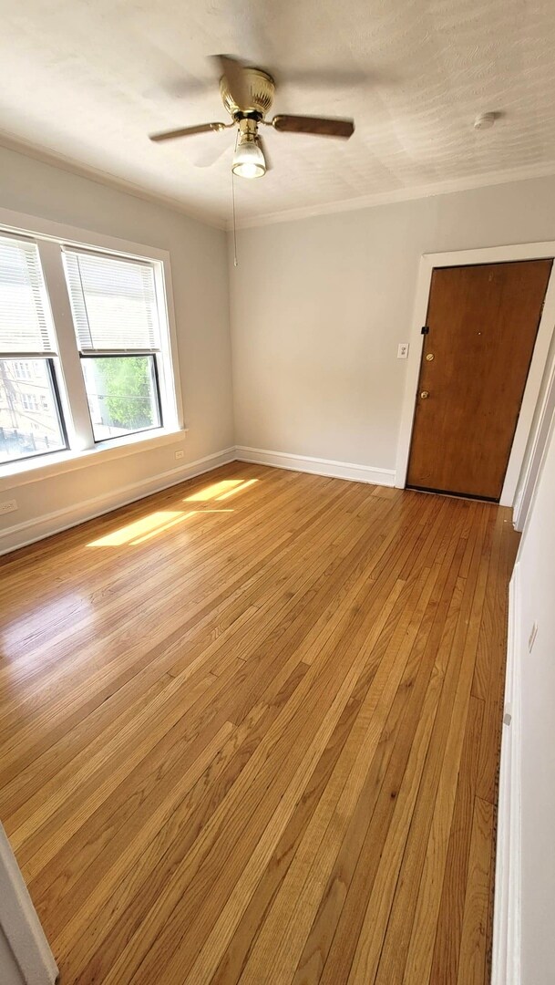Building Photo - 4810 W Armitage Ave
