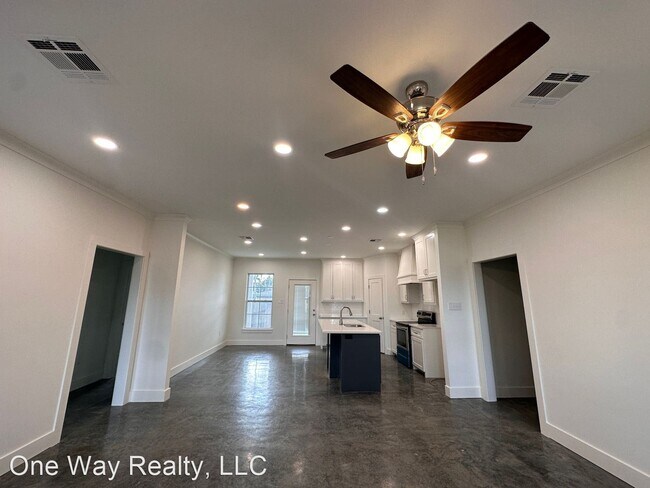 Foto del edificio - 3 br, 2 bath House - 4402 Pleasant Drive