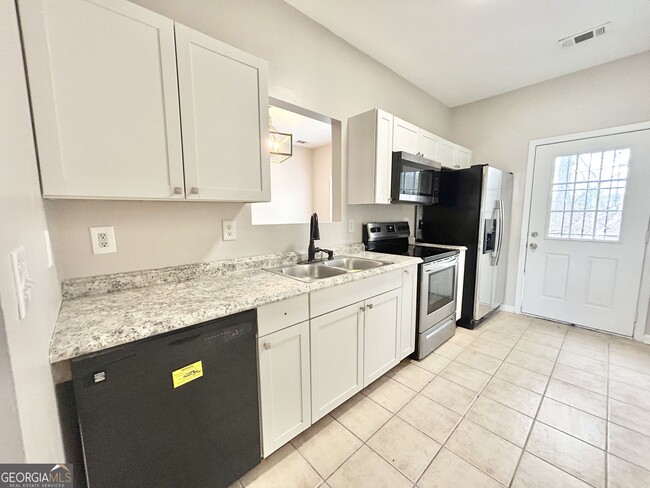 Building Photo - 1046 Wheel House Ln