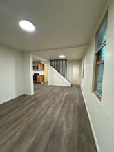 Building Photo - 16025 SE Lake Holm Rd