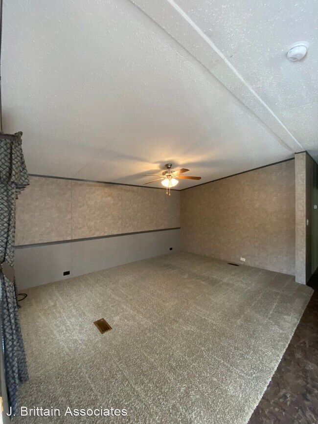 Foto del edificio - 3 br, 2 bath House - 40 Restful Place Road