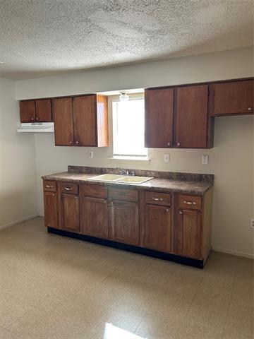 Foto del edificio - 1528 Coral Cut Off