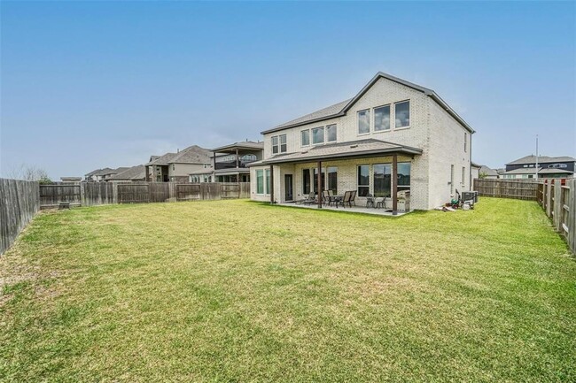 Building Photo - 13915 Foyt Dr