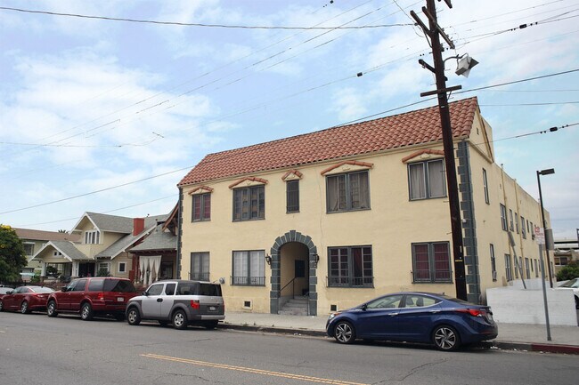 Building Photo - 1141 Echo Park Ave