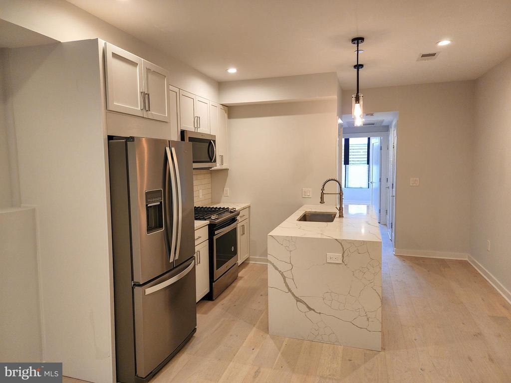 Foto principal - 531 Kennedy St NW