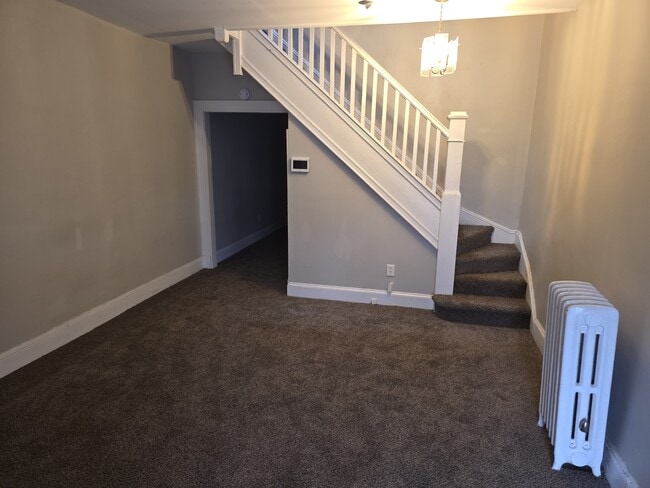 Foto del edificio - 403 S Augusta Ave