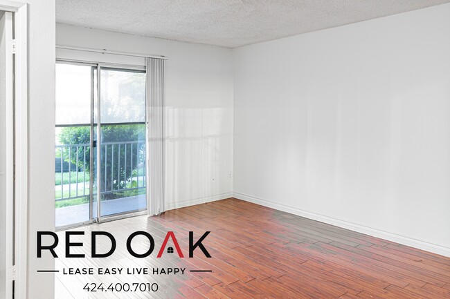 Foto del edificio - 6255 Beck Ave