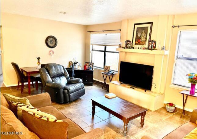 Building Photo - 5505 Oakbriar Cir