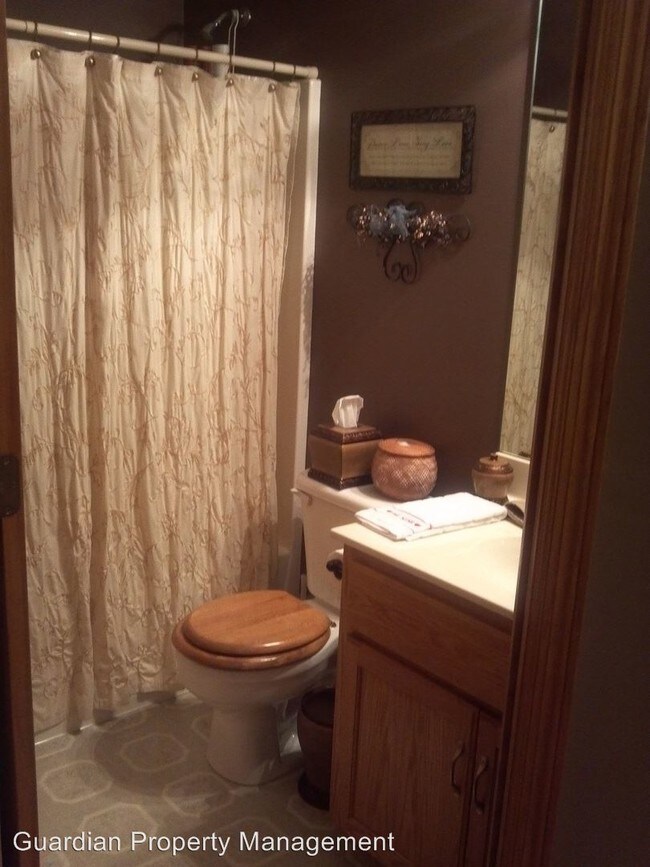 Foto del edificio - 3 br, 3 bath House - 1709 Lakeridge Way