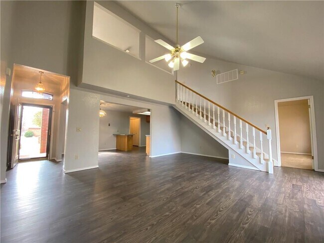 Foto del edificio - 917 NW 170th St