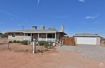 Building Photo - 21825 Thunderbird Rd