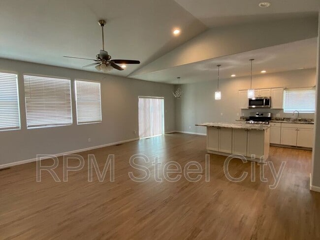 Foto del edificio - 5514 Mark Twain Ln