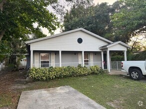 Building Photo - 22250 Miami Ave