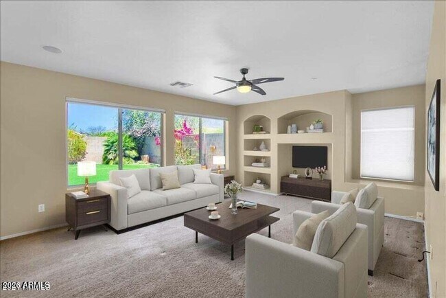 Foto del edificio - 10476 E Hillery Dr