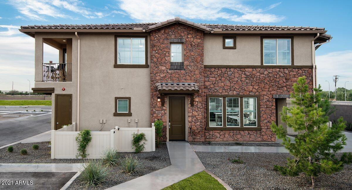 Foto principal - 4100 S Pinelake Way