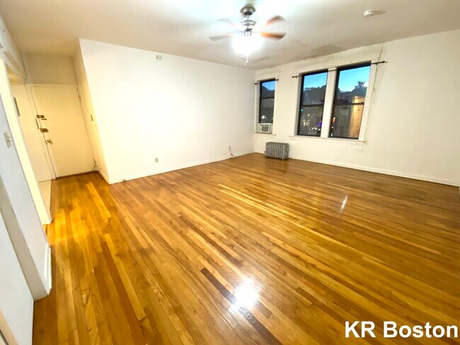 Foto del edificio - 164 Brighton Ave