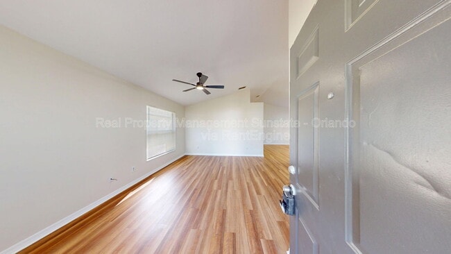 Photo - 9719 Red Clover Ave House