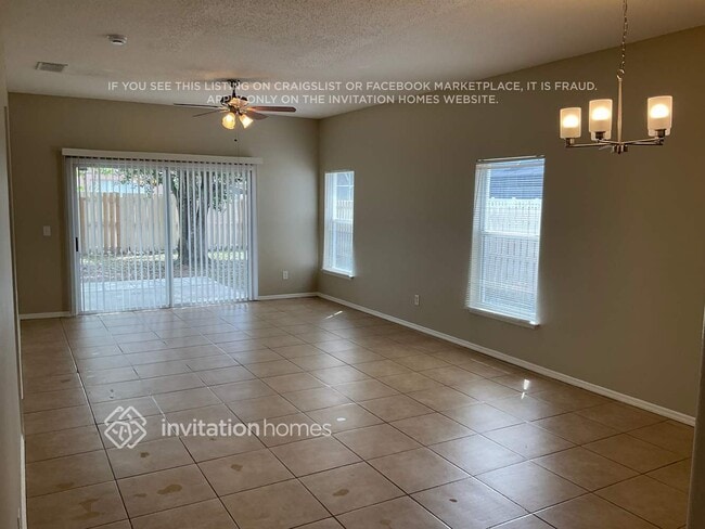 Building Photo - 1904 Meadow Pond Way