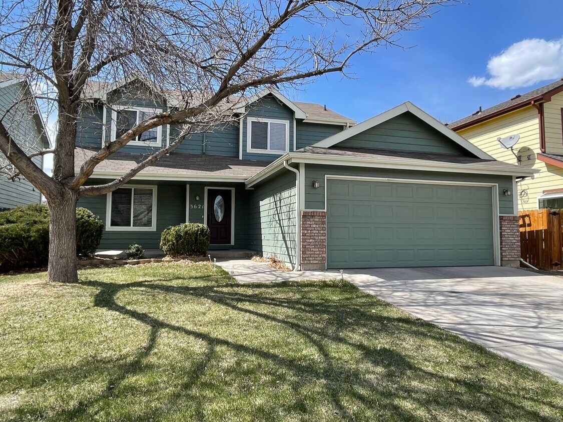 Foto principal - Spacious 3 bed, 2.5 Bath House in Central ...