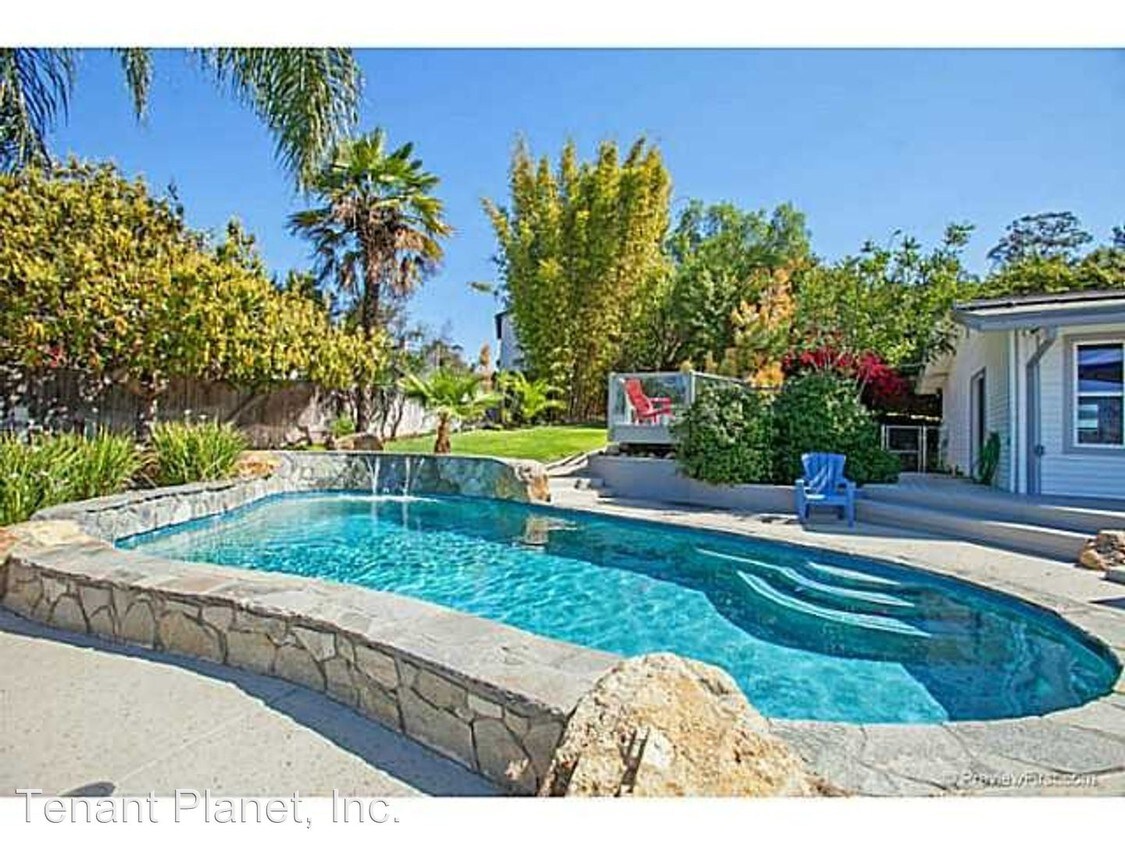 Foto principal - 3 br, 2 bath House - 2313 Highview Lane