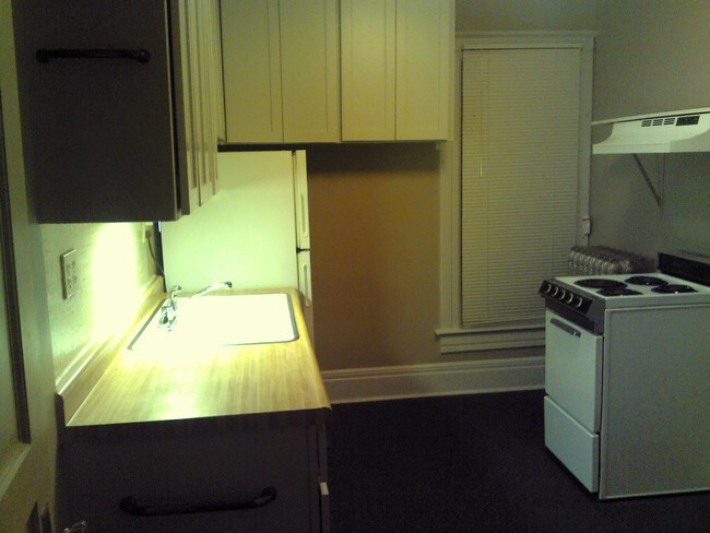 Cocina - 505 5th Ave S