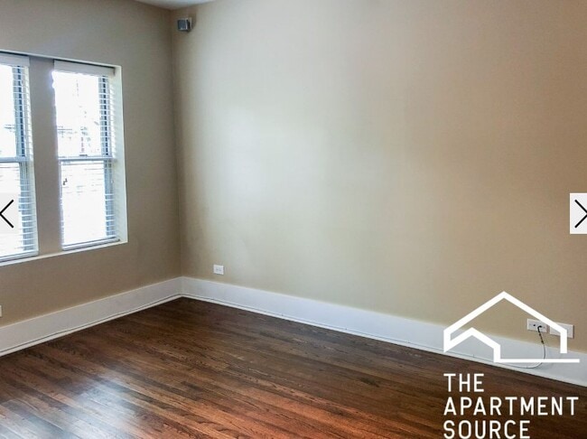 Foto del edificio - 1849 W Cornelia Ave