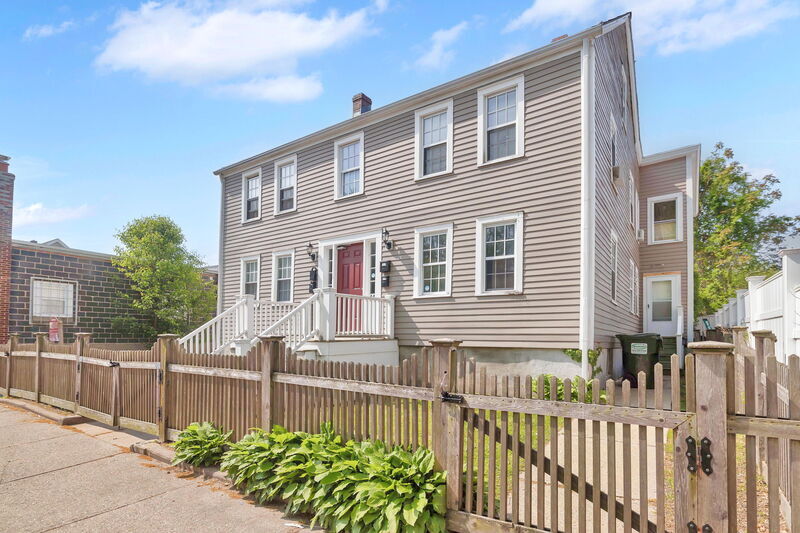 4446 Dale St, Springfield, MA 01105 Condo for Rent in Springfield